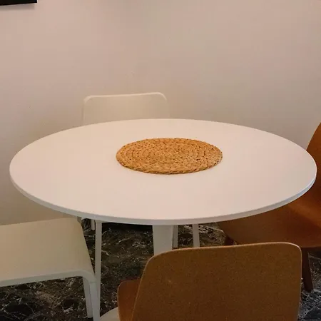 Renovated Kypseli Apartment *