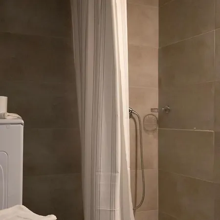 Apartment Renovated Kypseli